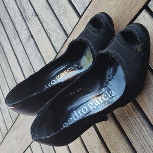 Pedro Garcia Devine Satin Peep Toe Black 37